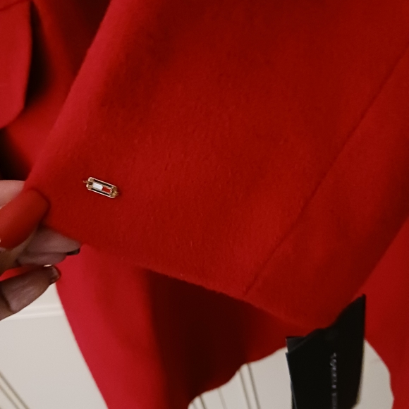 Beautiful Tommy Hilfiger Coat - Picture 6 of 7